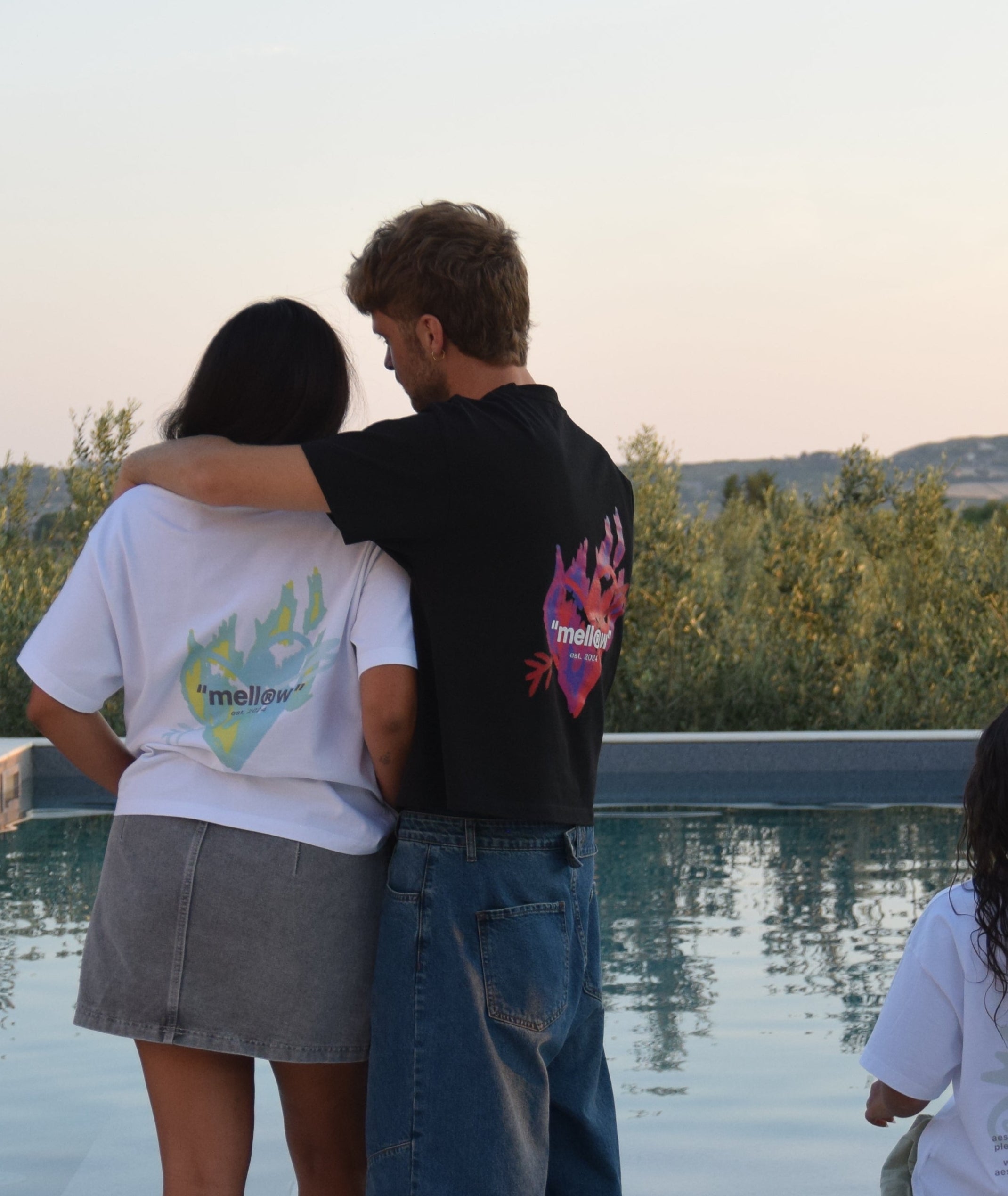 'BurningLove' Black Tee