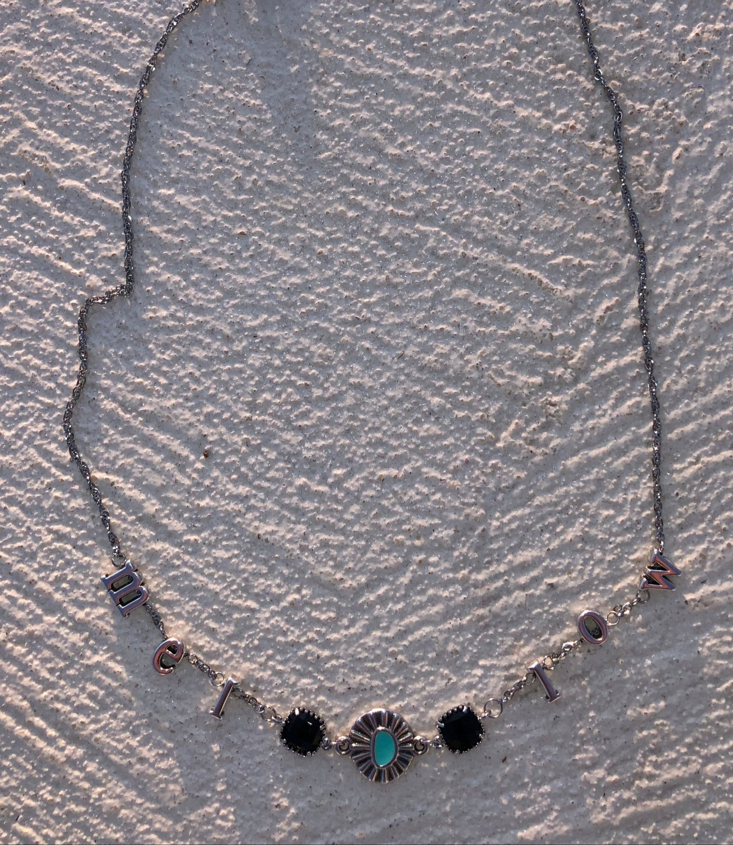 Crescent MW script NL